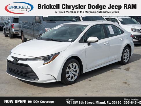 Used 2024 Toyota Corolla LE image 1