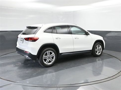 Used 2022 Mercedes-Benz GLA 250 GLA 250 image 15