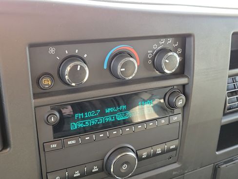 Used 2021 Chevrolet Express 2500 Extended w/ Driver Convenience Package image 23