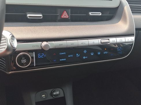 Certified 2023 Hyundai Ioniq 5 Limited AWD/4WD image 23