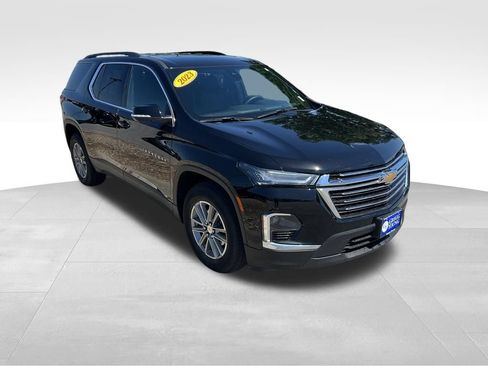 Used 2023 Chevrolet Traverse LT AWD/4WD image 9