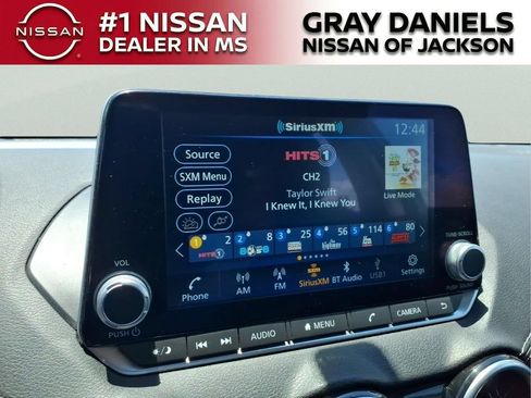 Used 2024 Nissan Sentra SV FWD image 16
