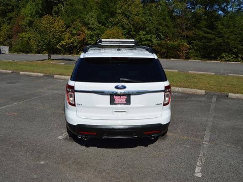 Used 2013 Ford Explorer XLT AWD/4WD image 10