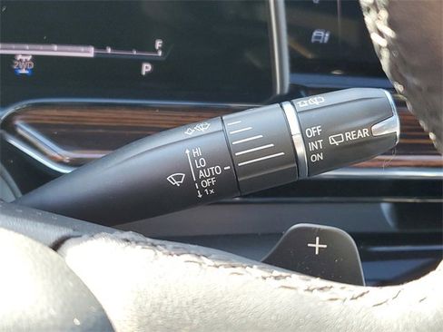 Used 2021 Cadillac Escalade Premium Luxury w/ Driver Assist Tech Package image 13