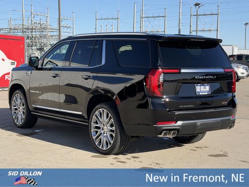 New 2026 GMC Yukon Denali image 8