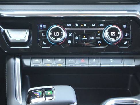 New 2026 GMC Sierra 1500 Denali w/ Denali Reserve Package AWD/4WD image 21