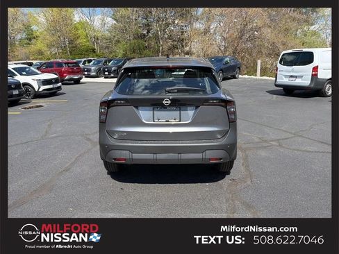 Used 2026 Nissan Kicks S w/ Charging Package FWD image 4