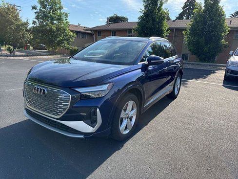 Used 2023 Audi Q4 e-tron Premium w/ Convenience Package AWD/4WD image 2