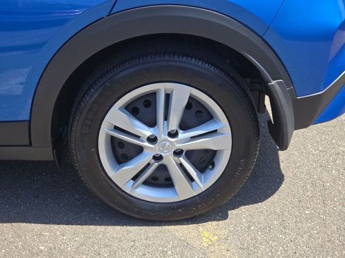 Used 2025 Nissan Kicks Play S FWD image 33