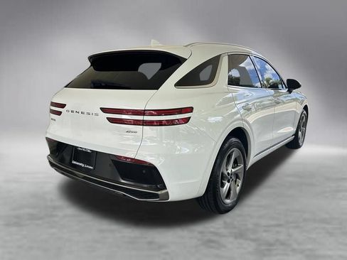 Used 2026 Genesis GV70 2.5T AWD/4WD image 3