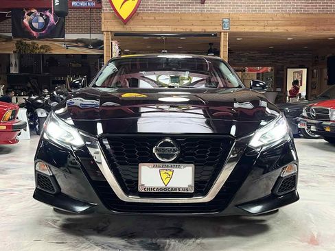 Used 2019 Nissan Altima 2.5 SR FWD image 6