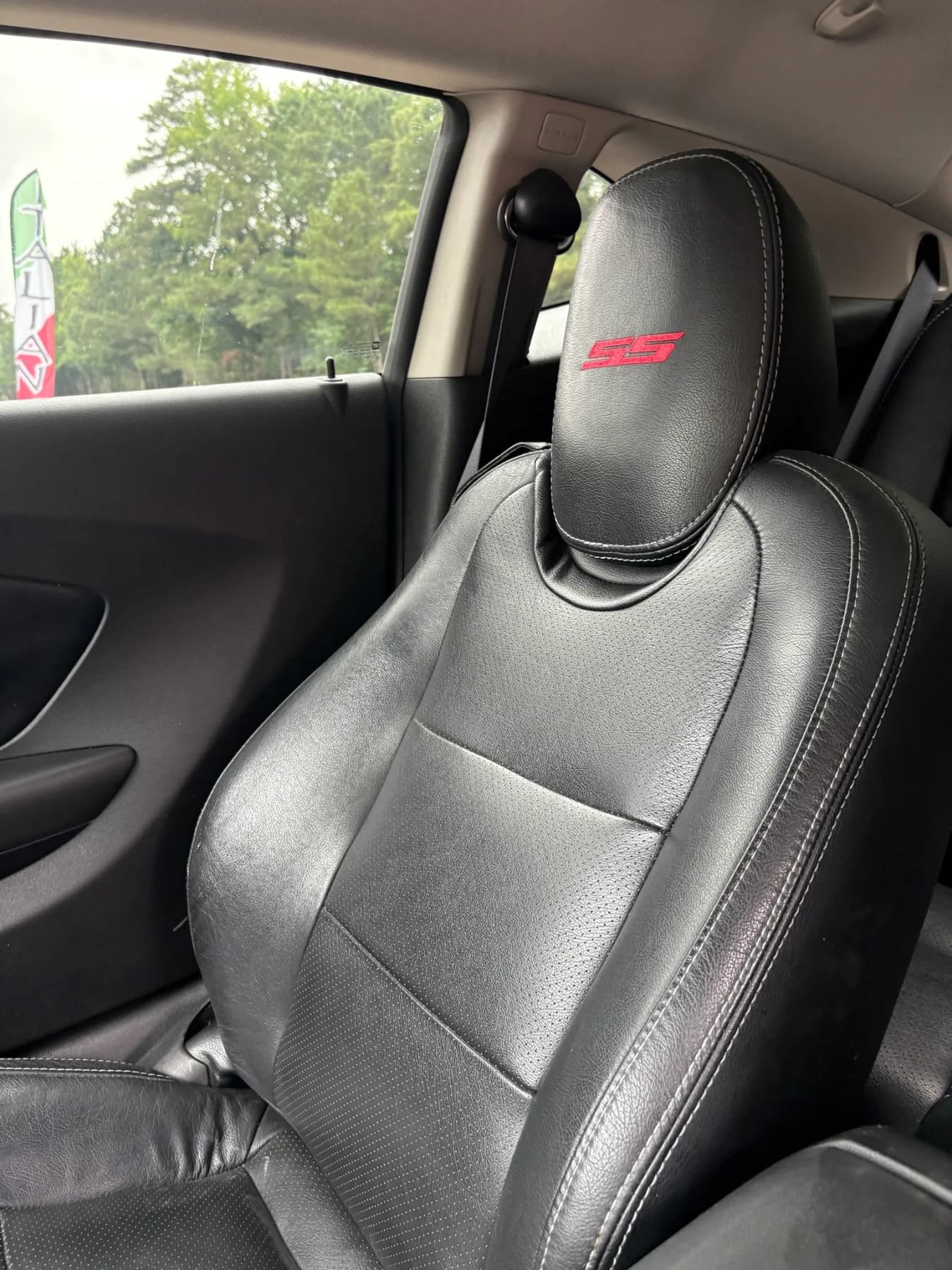 Used 2011 Chevrolet Camaro SS w/ RS Package RWD image 22