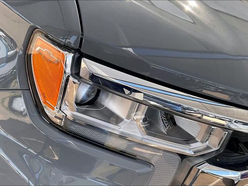 Used 2024 Chevrolet Silverado 1500 LT image 27