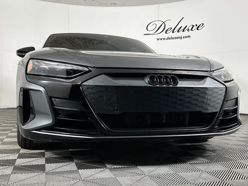 Used 2024 Audi e-tron GT Premium Plus AWD/4WD image 31