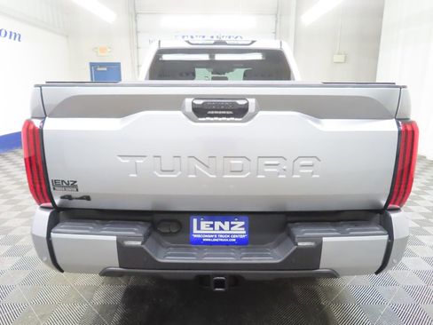 Used 2025 Toyota Tundra SR5 w/ SR5 Convenience Package AWD/4WD image 33
