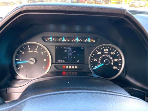 Used 2018 Ford F150 XLT w/ Equipment Group 302A Luxury image 25