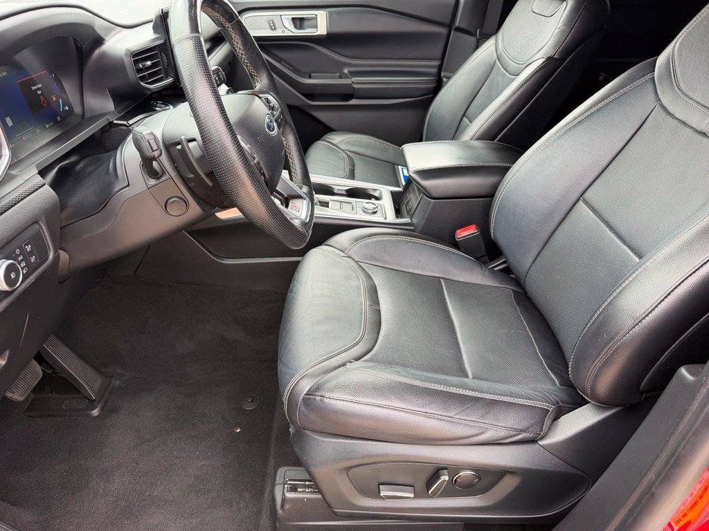 Used 2020 Ford Explorer ST w/ ST High-Performance Pack AWD/4WD image 9