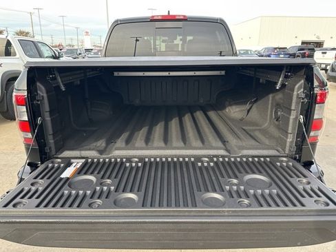 New 2026 Nissan Frontier SV w/ SV Convenience Package image 9