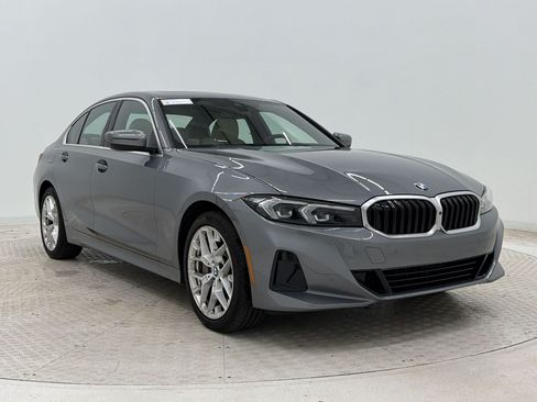 Used 2025 BMW 330i Sedan w/ Premium Package RWD image 7
