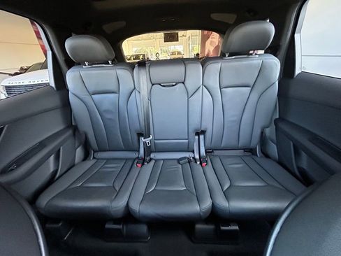 Used 2022 Audi Q7 3.0T Premium Plus w/ Premium Plus Package image 13