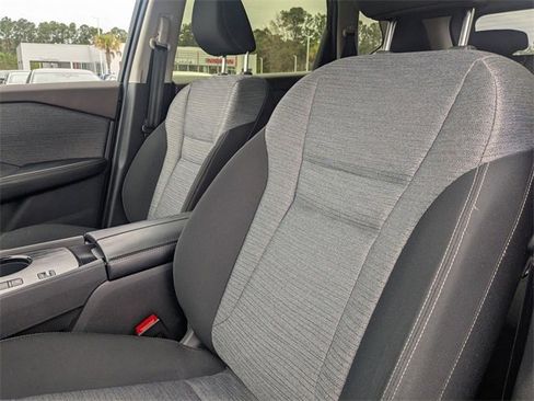 Used 2023 Nissan Rogue SV image 14