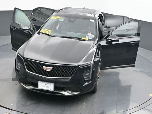 Used 2024 Cadillac XT4 Sport image 63