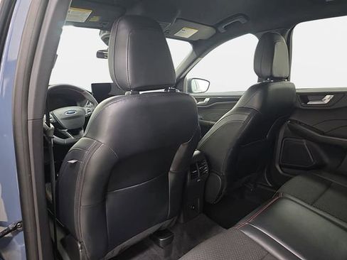 Used 2023 Ford Escape ST-Line w/ Tech Pack #1 AWD/4WD image 12