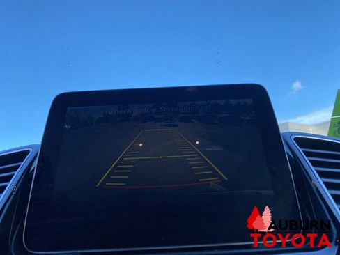 Used 2017 Mercedes-Benz GLE 350 4MATIC image 45