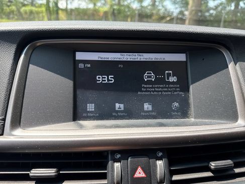 Used 2018 Kia Optima S w/ Panoramic Sunroof Package FWD image 18