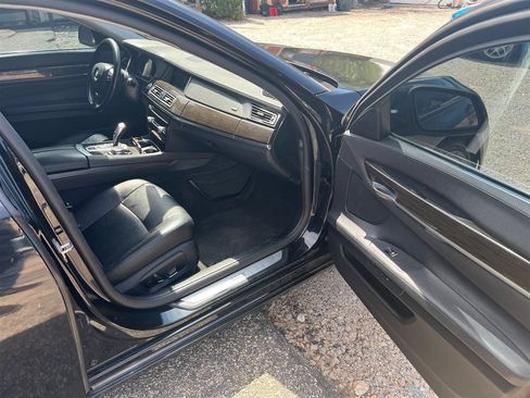 Used 2015 BMW 740i RWD image 14