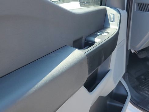 New 2025 Ford F250 XL w/ FX4 Off-Road Package image 17