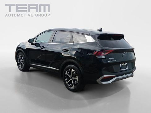 Used 2024 Kia Sportage EX image 5