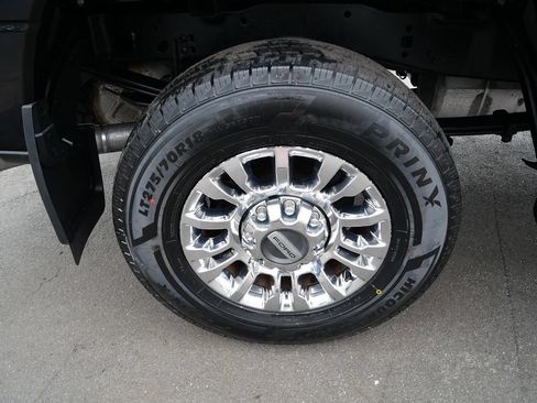 Used 2020 Ford F250 XLT w/ XLT Premium Package AWD/4WD image 39