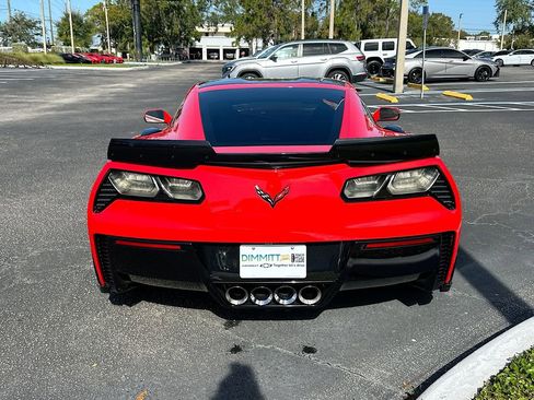 Used 2016 Chevrolet Corvette Z06 w/ 3LZ Preferred Equipment Group image 7