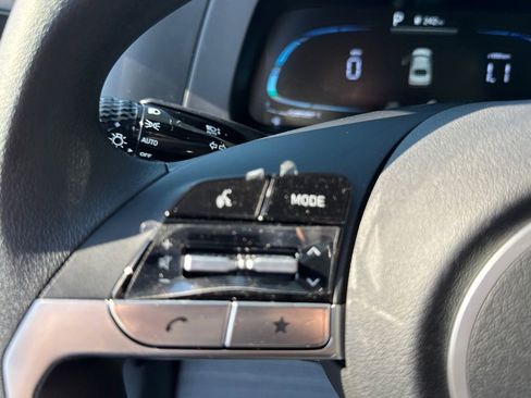 New 2026 Hyundai Elantra SE FWD image 15