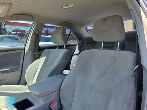 Used 2009 Toyota Camry LE FWD image 20