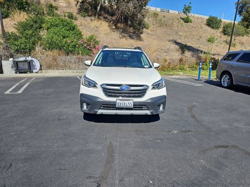 Used 2022 Subaru Outback Limited XT w/ Popular Package #2 AWD/4WD image 12