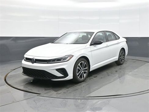 New 2026 Volkswagen Jetta Sport image 3