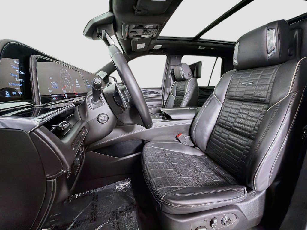 Used 2023 Cadillac Escalade V AWD/4WD image 22