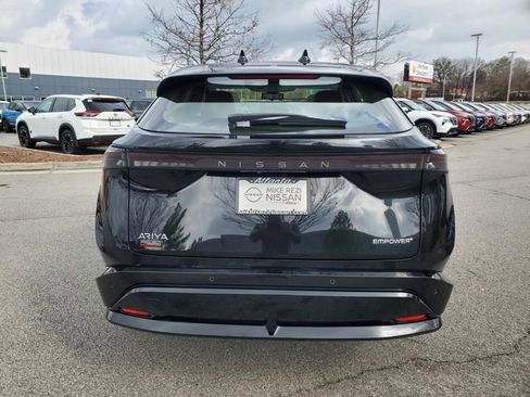 Certified 2023 Nissan Ariya FWD image 5