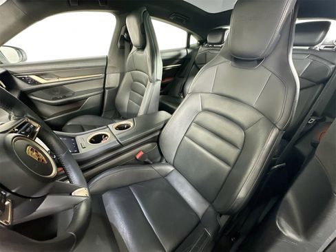 Certified 2020 Porsche Taycan Turbo S image 5