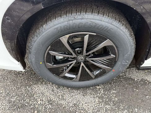 New 2026 Lexus RZ 450e Premium image 7