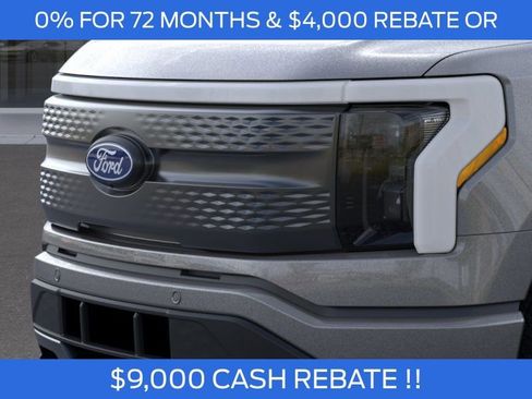 New 2025 Ford F150 Lightning Flash AWD/4WD image 17