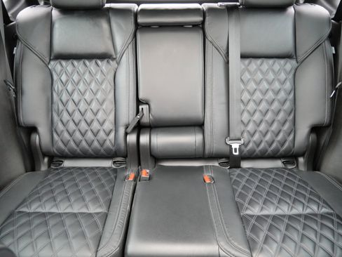 Used 2023 Mitsubishi Outlander SEL Black Edition image 13