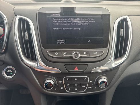 Used 2019 Chevrolet Equinox LT w/ Sun & Navigation Package AWD/4WD image 21