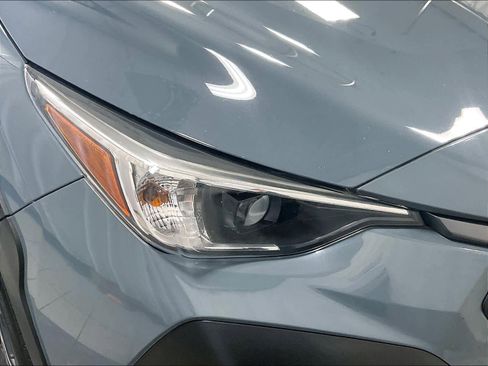 Used 2024 Subaru Crosstrek 2.0i Premium image 33