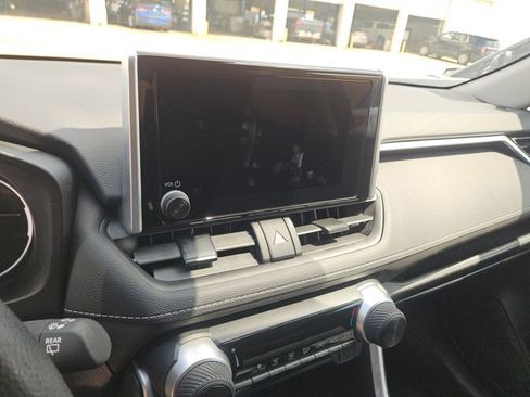 Used 2023 Toyota RAV4 LE image 14