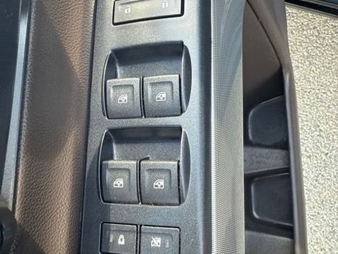 Used 2017 Chevrolet Silverado 1500 LTZ Z71 w/ LTZ Plus Package AWD/4WD image 18