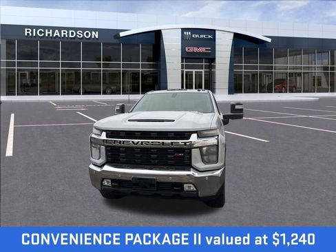 Used 2021 Chevrolet Silverado 2500 LT w/ All Star Edition image 3