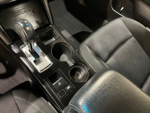 Used 2016 Subaru Legacy 2.5i Premium image 31